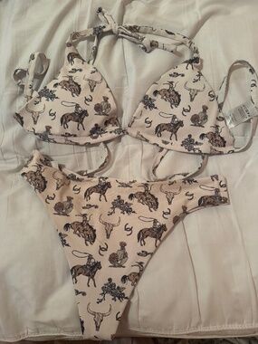 Western bikini